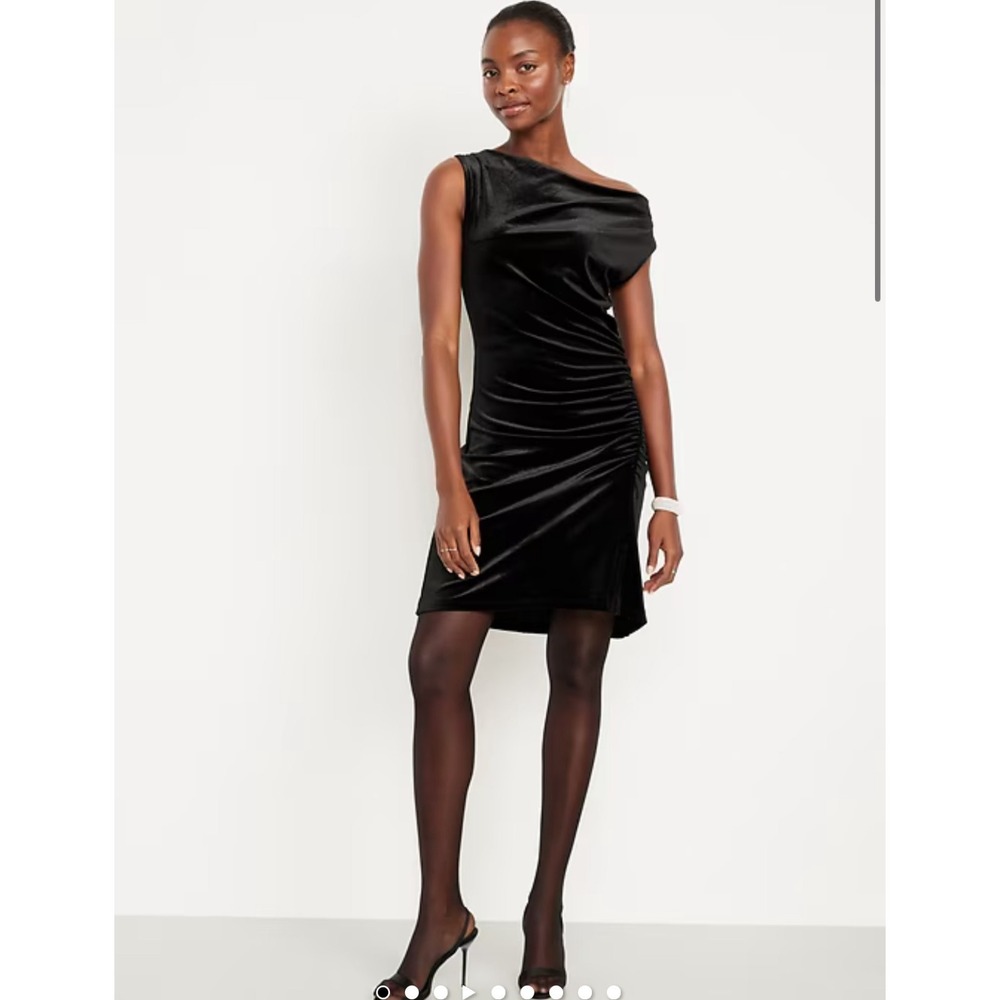 NWT Old Navy Off-the-Shoulder Ruched Velvet Mini Black Dress Women's Sz 2X